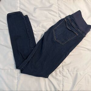Gap Maternity Jeans size 6